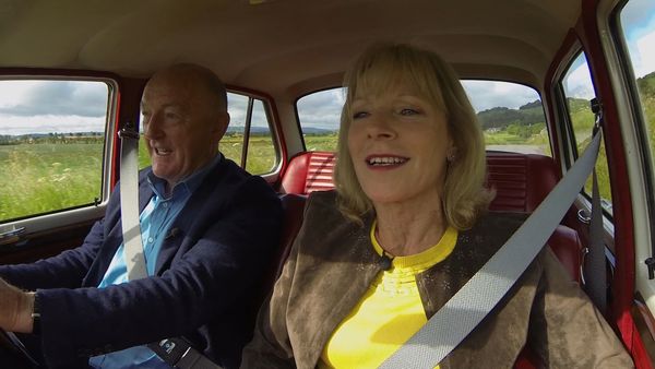 Celebrity Antiques Road Trip - Oz Clarke and Jilly Goolden