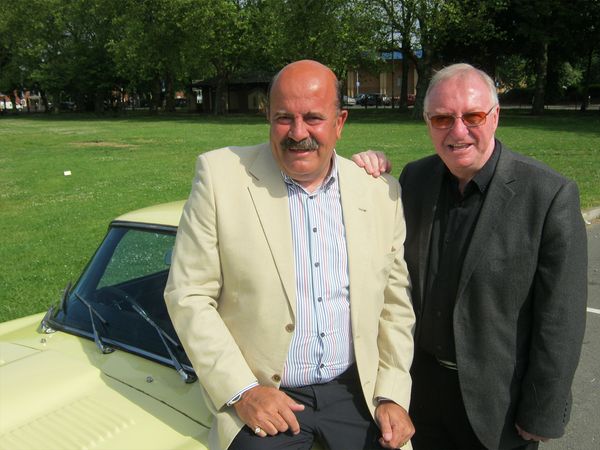Celebrity Antiques Road Trip - Dennis Taylor and Willie Thorne