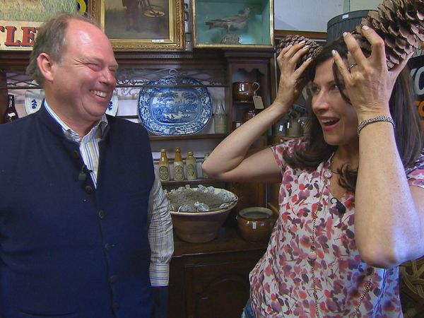 Celebrity Antiques Road Trip - Ronni Ancona and Jan Ravens