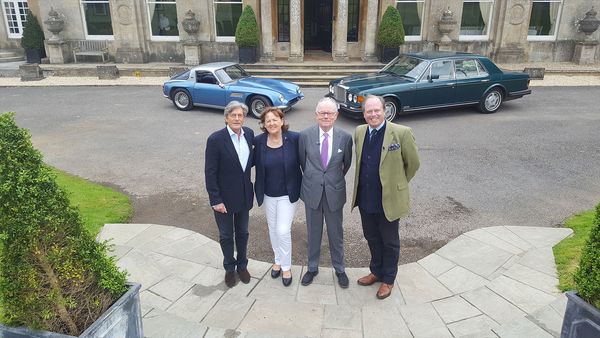 Celebrity Antiques Road Trip - Nigel Havers and Michael Whitehall