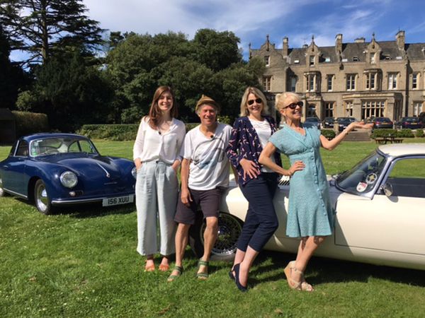 Celebrity Antiques Road Trip - Sarah Greene and Peter Duncan