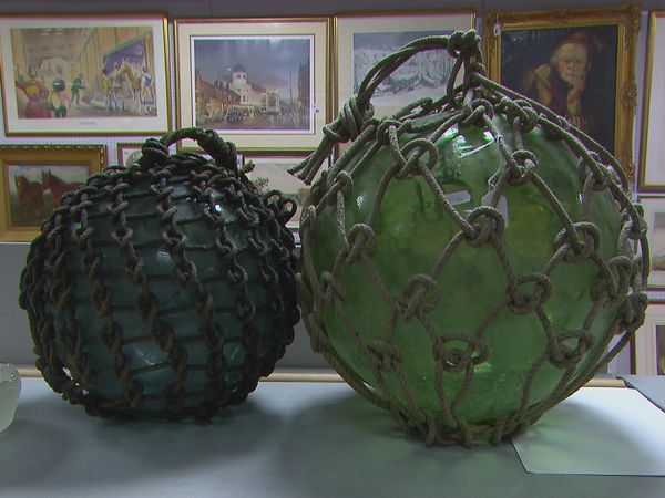 Antiques Road Trip - Phil Serrell and Arusha Irvine, Day 2