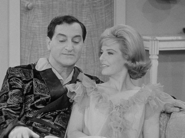 The Danny Thomas Show - Rusty Drives a Car