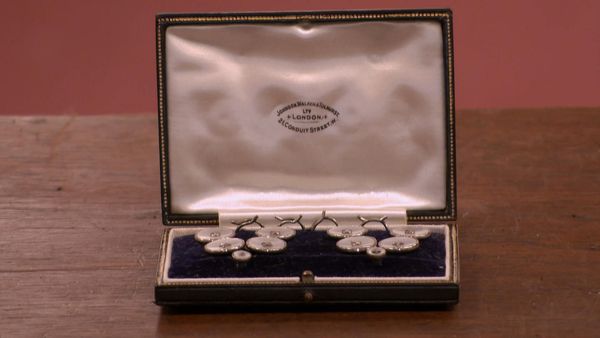 Antiques Road Trip - James Braxton and Izzie Balmer, Day 3