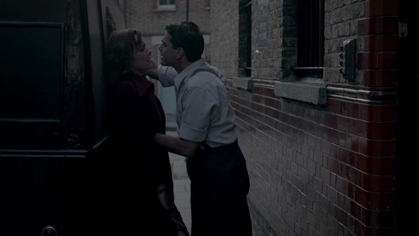 The Bletchley Circle - Uncustomed Goods (Part 1)