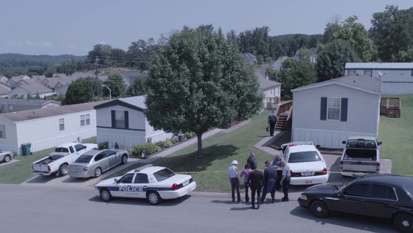 Homicide Hunter - Bump In the Night