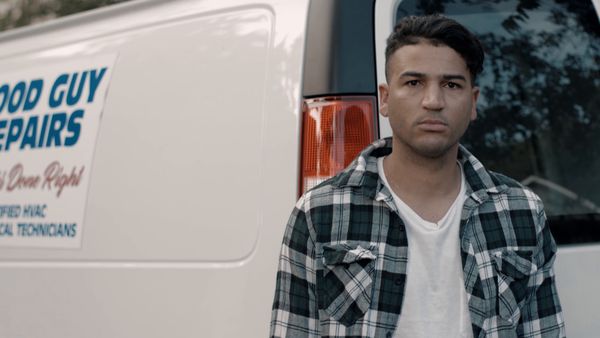 Homicide Hunter - With Friends Like This