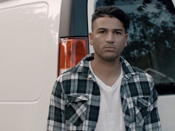 Homicide Hunter - With Friends Like This