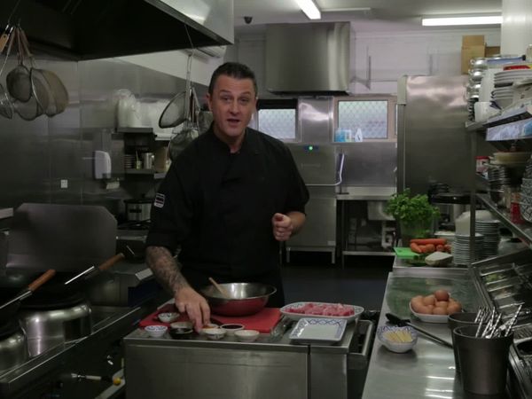 Duncan's Thai Kitchen - Thailand Comes Back Home