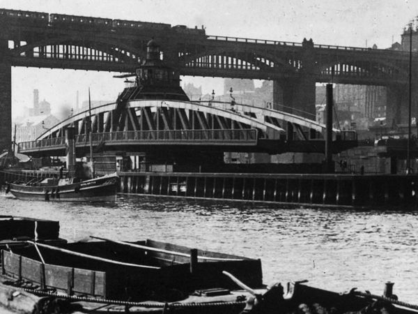 Britain's Greatest Bridges - The Tyne Bridge