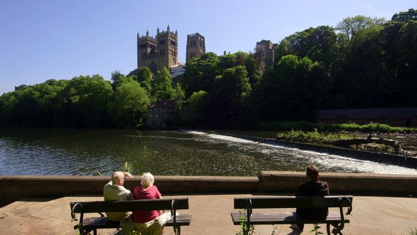 Britain's Great Cathedrals with Tony Robinson - Durham Cathedral