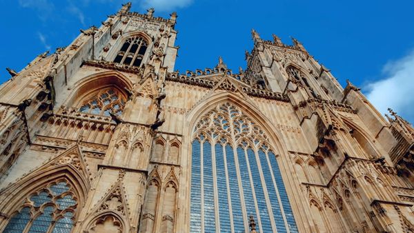 Britain's Great Cathedrals with Tony Robinson - Canterbury Cathedral
