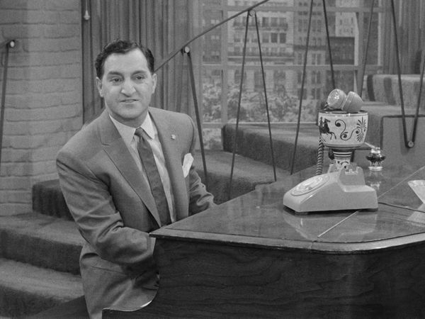 The Danny Thomas Show - The Model