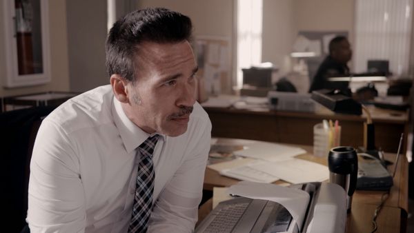 Homicide Hunter - Follow the Money