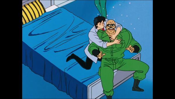 City Hunter 2 - Umi-Chan, what a Sexy Guy: Beautiful Sweeper Miki gets close: Episode 1