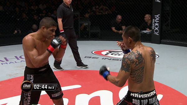Total Combat Presents ONE Championship - Shinya Aoki vs Kamal Shalorus