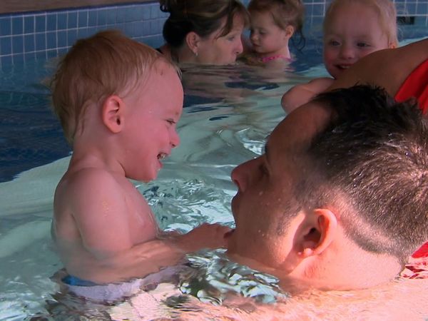 Raising Sextuplets - Water Babies