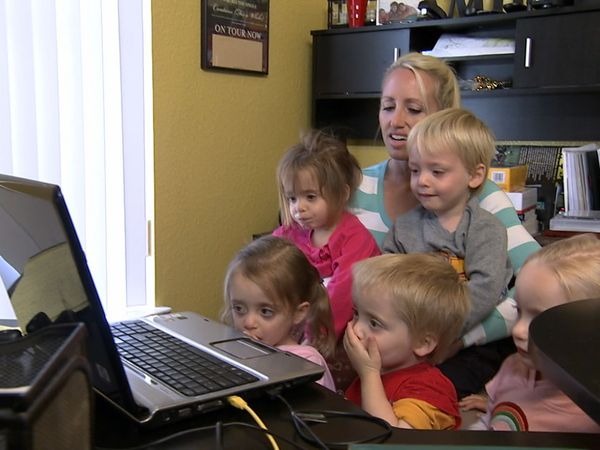 Raising Sextuplets - Working Mom and Mr. Mom