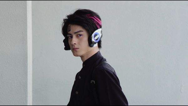 Kamen Rider Zero-One - Kamen Rider Zero-One: S1 E36 - President Special Part 01