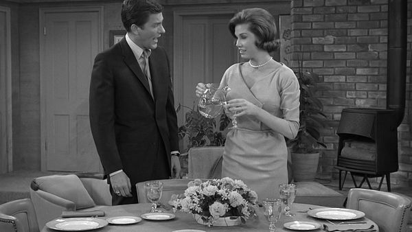 The Dick Van Dyke Show - The Twizzle