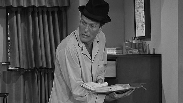The Dick Van Dyke Show - The Meershaltz Pipe