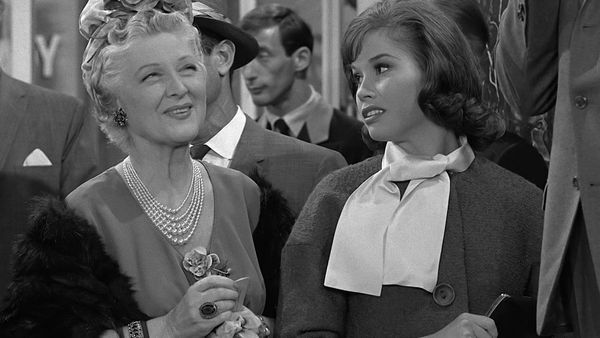 The Dick Van Dyke Show - Forty-Four Tickets