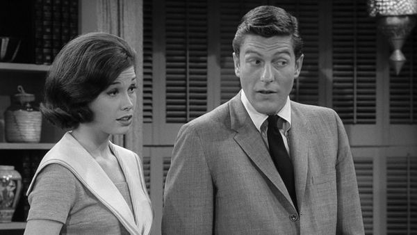The Dick Van Dyke Show - The Talented Neighborhood