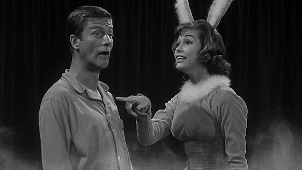 The Dick Van Dyke Show - Washington vs. the Bunny