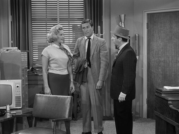 The Dick Van Dyke Show - Sally Is a Girl