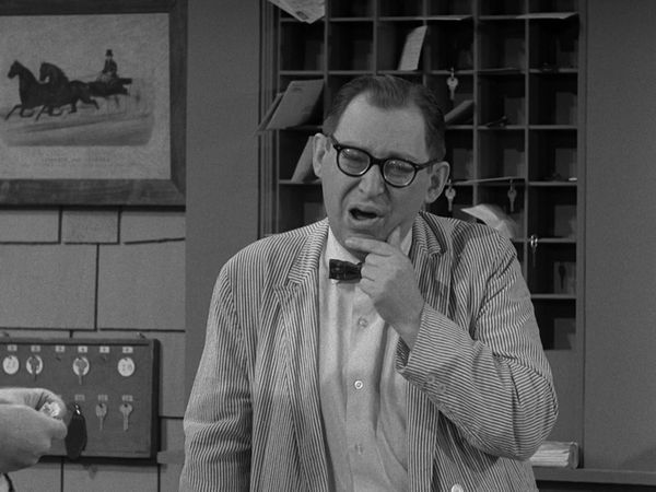 The Dick Van Dyke Show - The Ghost of A. Chantz