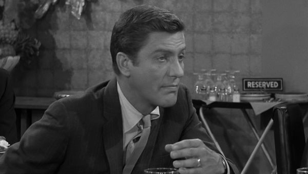 The Dick Van Dyke Show - Stretch Petrie vs. Kid Schenk