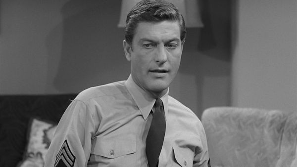 The Dick Van Dyke Show - Pink Pills and Purple Parents