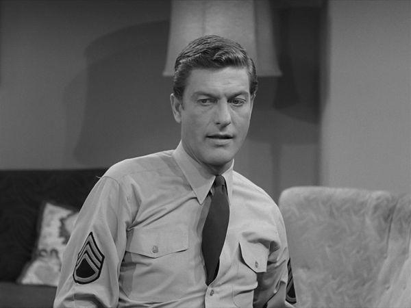 The Dick Van Dyke Show - Pink Pills and Purple Parents