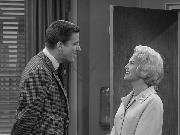 The Dick Van Dyke Show - My Two Showoffs and Me