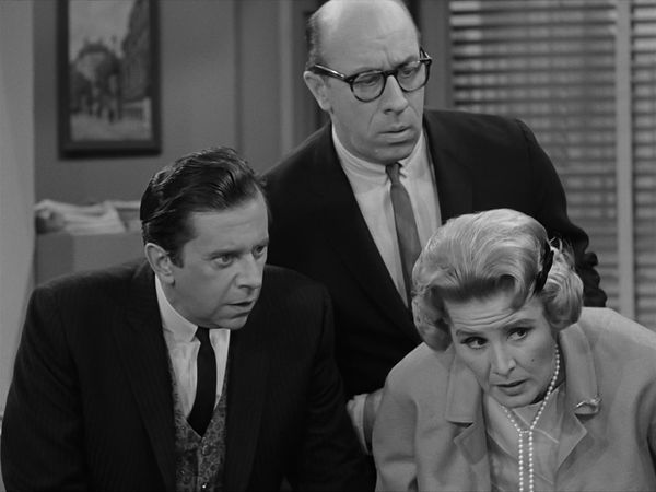 The Dick Van Dyke Show - Scratch My Car and Die