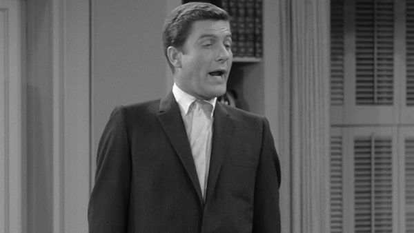 The Dick Van Dyke Show - The Brave and the Backache