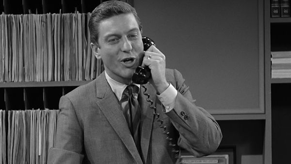 The Dick Van Dyke Show - The Pen Is Mightier Than the Mouth