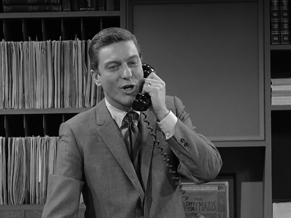 The Dick Van Dyke Show - The Pen Is Mightier Than the Mouth