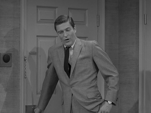 The Dick Van Dyke Show - The Foul Weather Girl