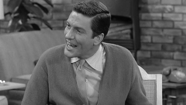The Dick Van Dyke Show - A Man's Teeth Are Not His Own