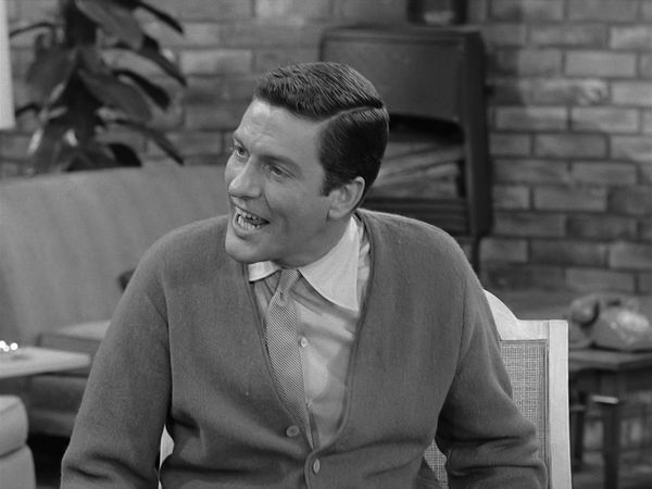 The Dick Van Dyke Show - A Man's Teeth Are Not His Own