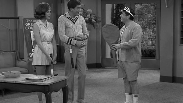 The Dick Van Dyke Show - The Sam Pomerantz Scandals