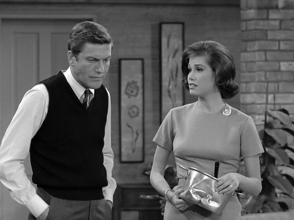 The Dick Van Dyke Show - A Bird in the Head Hurts