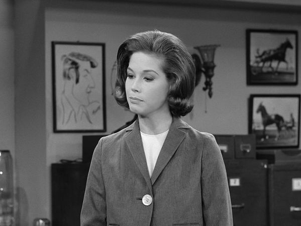 The Dick Van Dyke Show - What's in a Middle Name?
