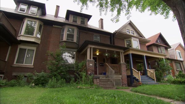 Sarah's House - Find And Buy