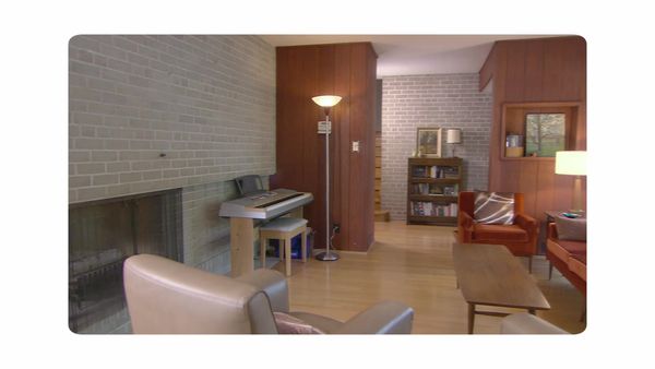 Sarah 101 - Versatile Living/dining