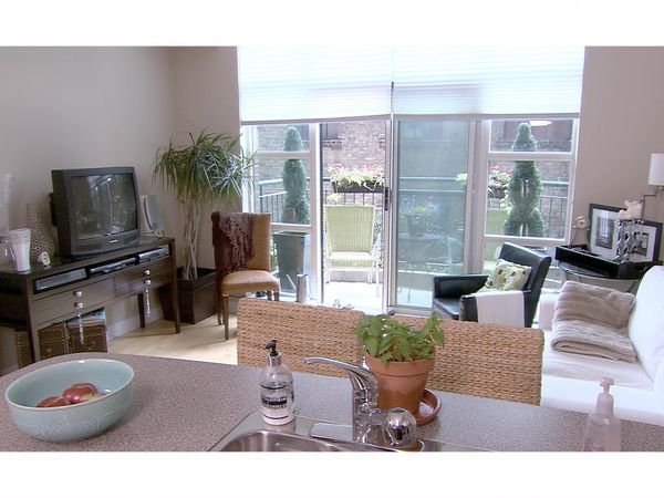 Sarah 101 - Grown Up Condo