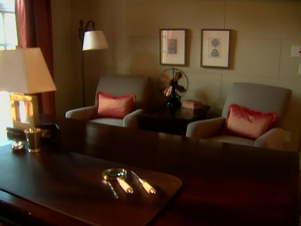 Room Service - Executive Suite