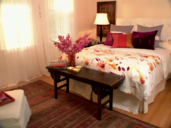 Room Service - Hot + Spicy