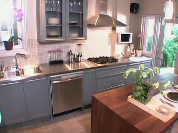 Room Service - Sleek Cuisine